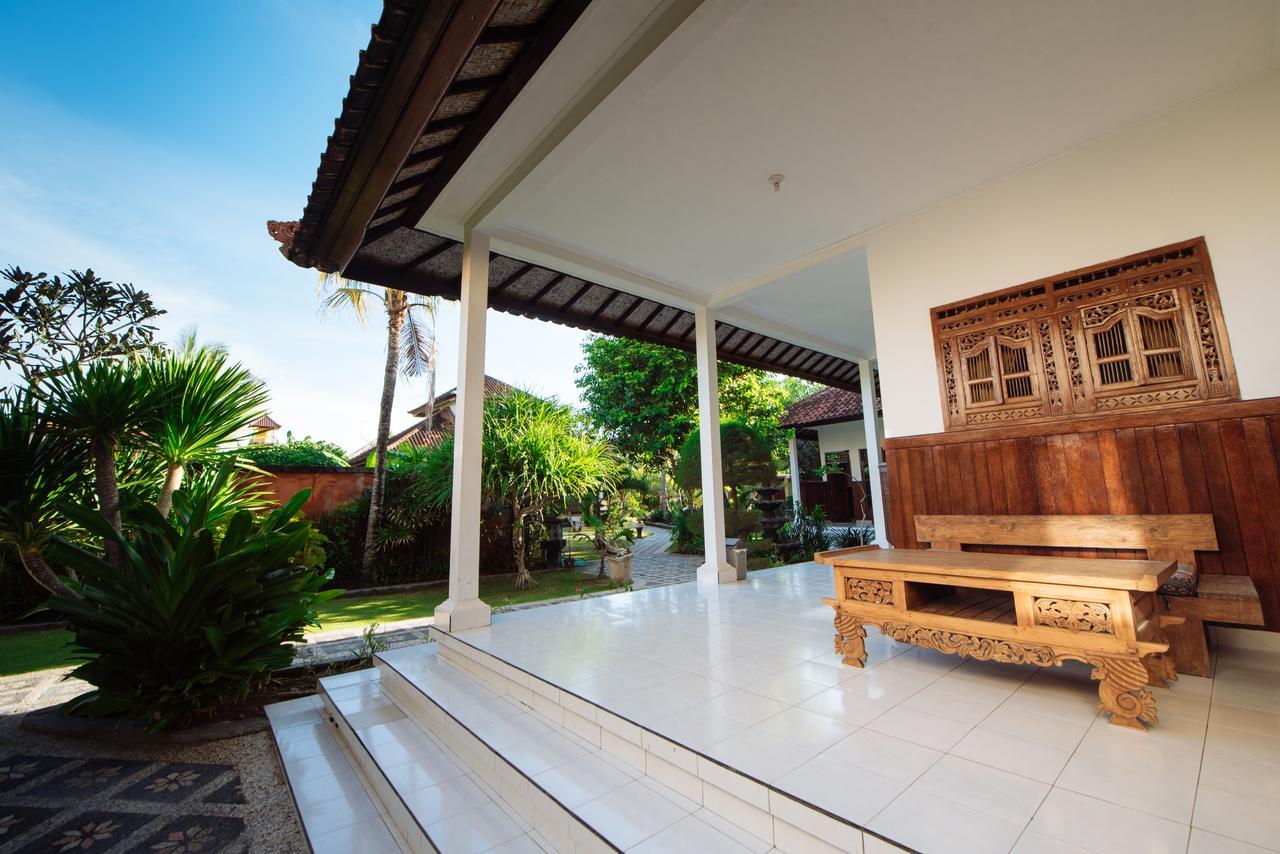Puri Nusa Beach Hotel นูซาเลมโบงัน ภายนอก รูปภาพ